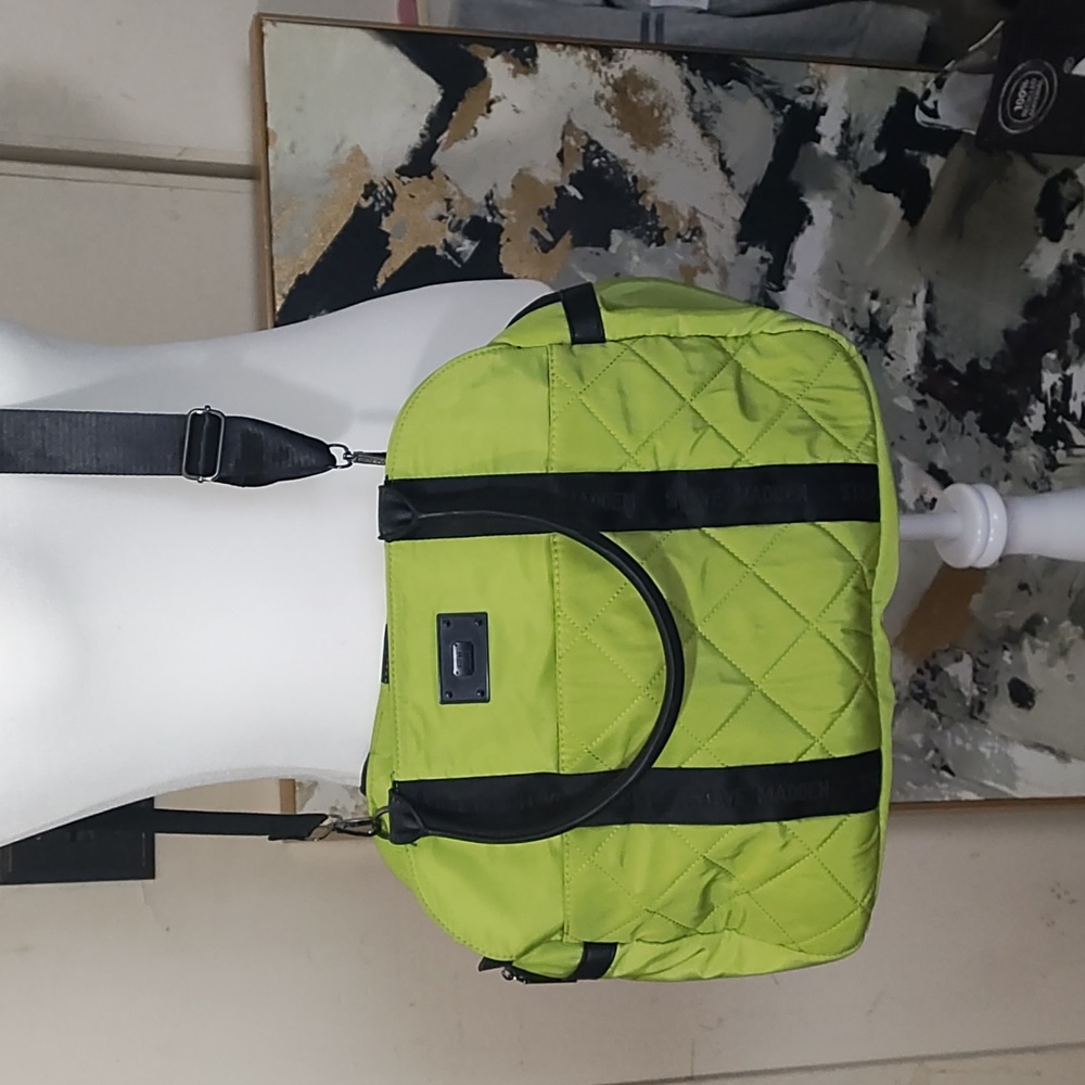 STEVE MADDEN NEON GREEN TOTE - Picture 4 of 12